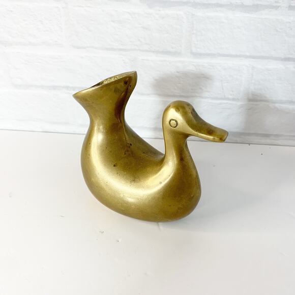 Vintage Brass Duck Vase 4" MCM Decor Stylized Curvy Design Minimalist - Picture 6 of 8
